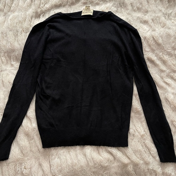 Wildfox White Label Black With Gold Sequins Sweater. - Picture 3 of 13